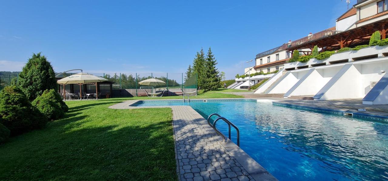 Hotel Berounka Hrebecniky Экстерьер фото
